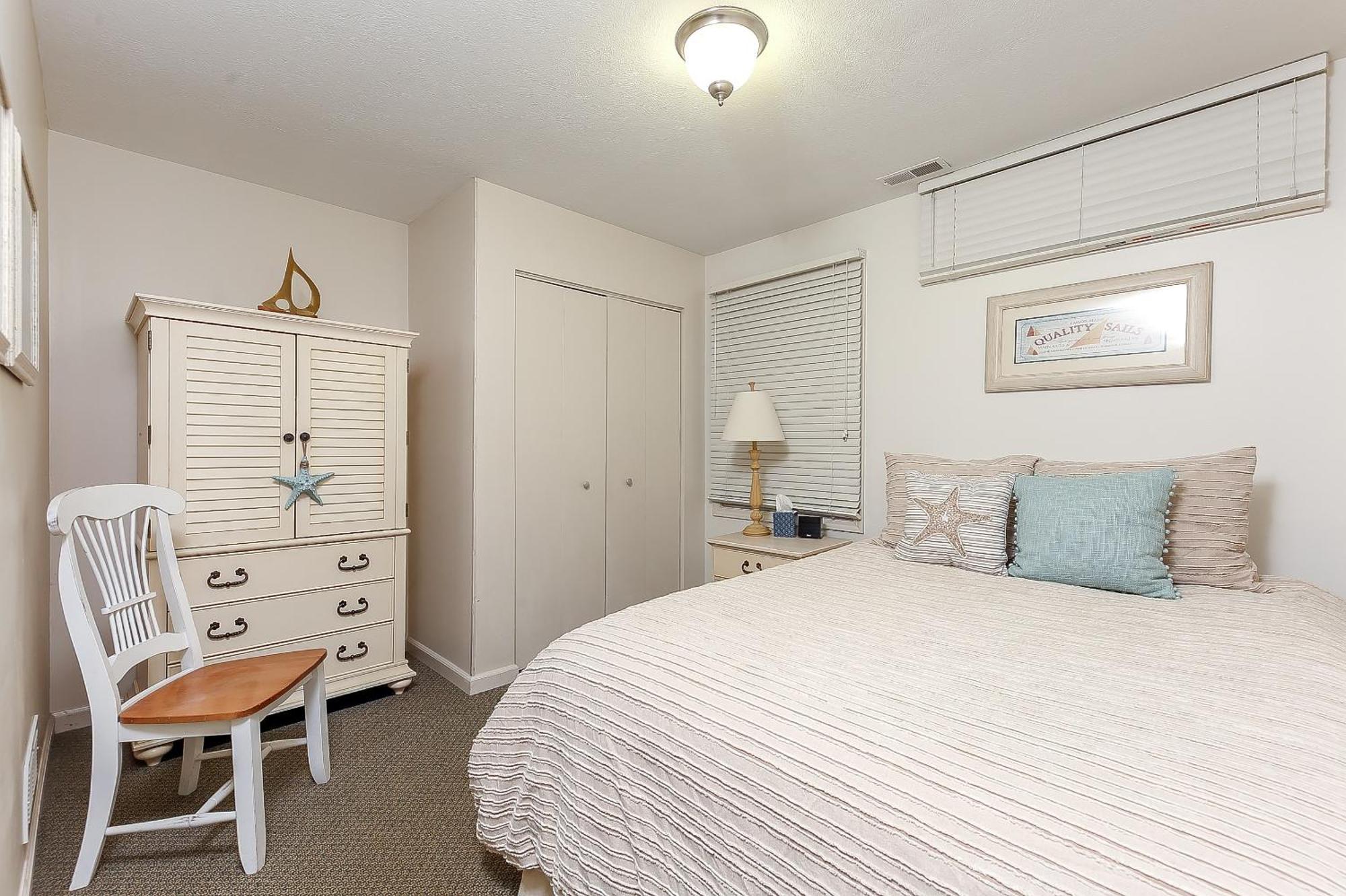 Beautiful 2 Bedroom Lakeside Condo At The Shores Traverse City Exterior photo